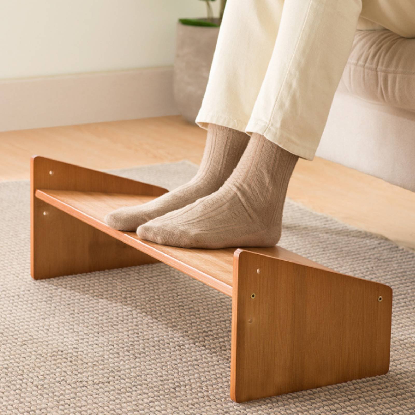 Under Desk Footrest Wide Surfa - Chairs ulasan dan harga